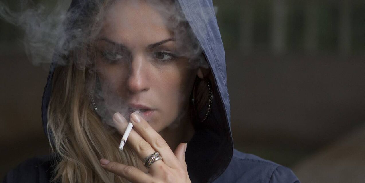 smoking as a cause of facial skin aging